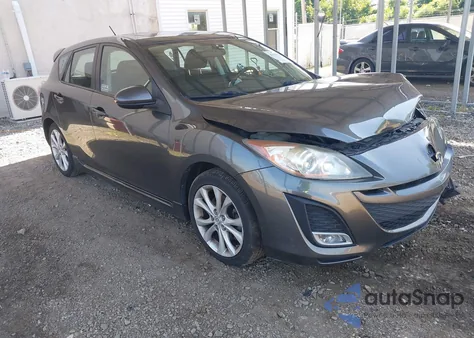 2011 Mazda Mazda3 S Sport z USA, uszkodzony, nr VIN JM1BL1K66B1901734